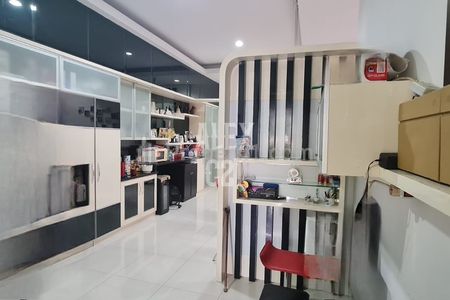  Jual Rumah Full Furnished di Cluster Versailles Residence BSD City Tangerang Selatan