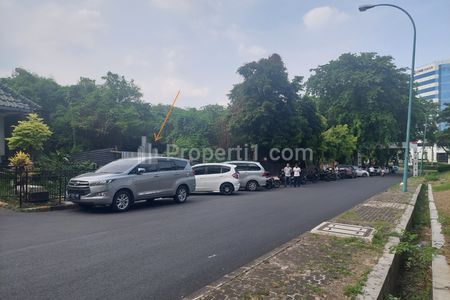 Jual Tanah Strategis di Komplek Lippo Cikarang Jl. Daha