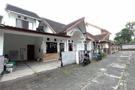 Jual Rumah Perum di Condongcatur Depok Sleman, Dekat Kampus UGM, UNY, JIH, Hartono Mal, Nyaman