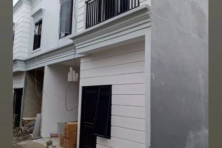 Dijual Rumah Minimalis 2 Lantai Carport di Jagakarsa Jakarta Selatan