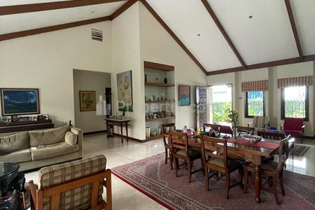 Dijual Rumah Bagus Resort Style di Area Cipete Jakarta Selatan