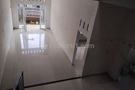 Rumah Disewakan di Perumnas Suradita Cisauk Tangerang - Bisa untuk Keluarga Besar