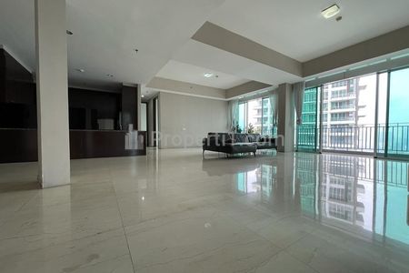 Dijual Apartment Kemang Village Tipe Penthouse 296 m2 5 BR Semi Furnished