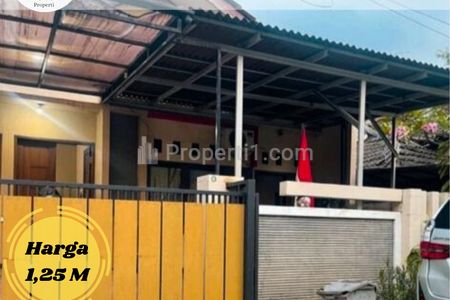 Jual Rumah Siap Huni dalam Komplek Perumahan di Jakasampurna Bekasi