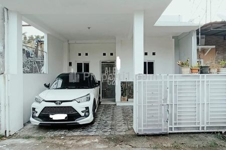 Rumah Dijual di Perumahan Griya Azzahra Serua Indah Ciputat Tangerang Selatan