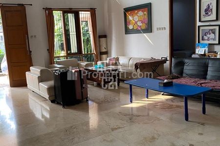 Jual Rumah Hook 2 Lantai di Jagakarsa Jakarta Selatan