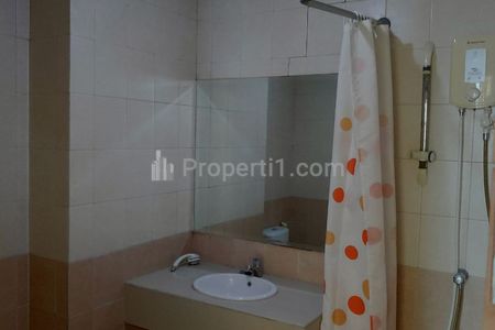 Disewakan Apartemen 2+1 BR Fully Furnished di Hampston Park Apartemen