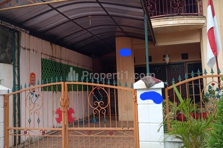Halaman depan rumah