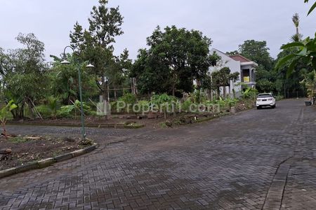 Jual Tanah Kavling Strategis dalam Perumahan Elite di Jl. Kaliurang Km 8,5 Dekat UGM, UII