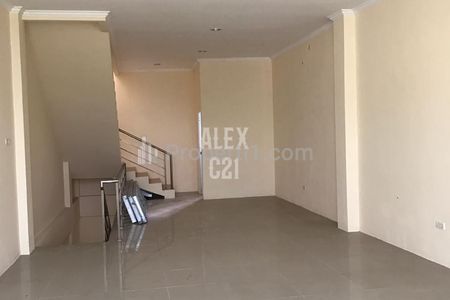 Jual BU Ruko Gandeng 3,5 Lantai di RC Veteran Bintaro, Pesanggrahan, Jakarta Selatan
