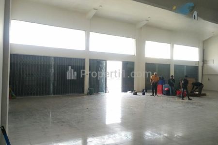 Disewakan Mini Building Luas Tanah 465 m2 Grogol Jakarta Barat