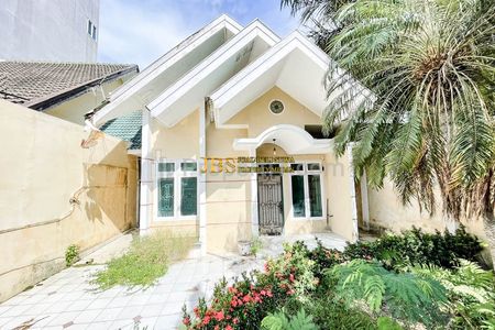 Dijual Rumah Hook Komplek Cemara Hijau Medan Kondisi Siap Huni