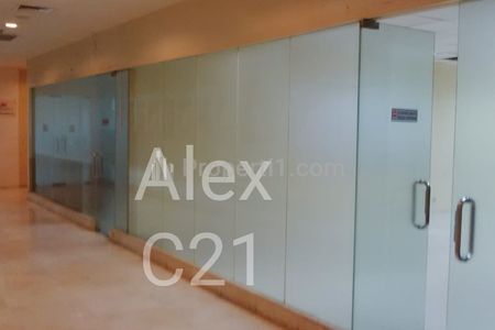 Disewakan / Jual Rugi Office Lokasi Strategis di ITC Kuningan Jakarta Selatan