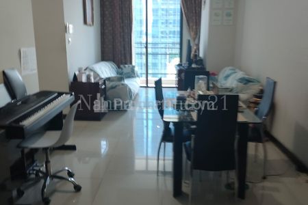 Dijual Apartemen Casa Grande II Tower Bella Kemang 3+1 BR Fully Furnished