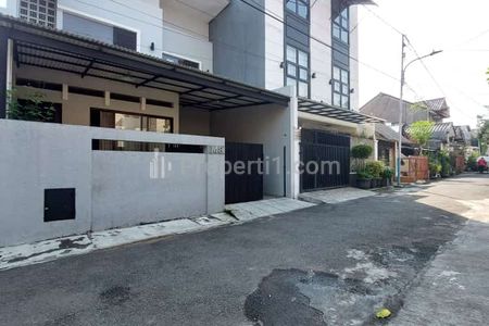 Dijual Cepat Rumah 2 Lantai Bebas Banjir Area Kayu Putih Pulogadung Jakarta Timur