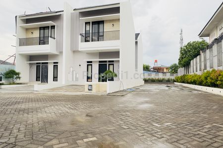 Tampak Depan