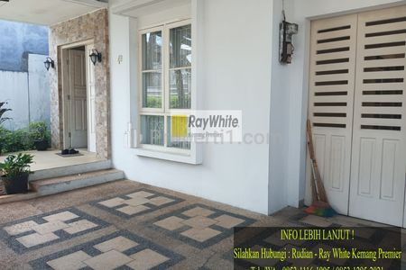Dijual Properti Rumah dengan Akses Jalan 2 Mobil di Menteng Dalam, Jakarta Selatan