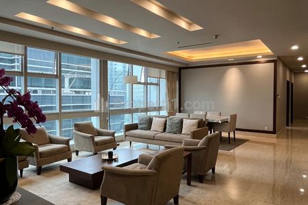 Disewakan Unit Combine 4+1 Bedroom Full Furnished di The Capital Residence