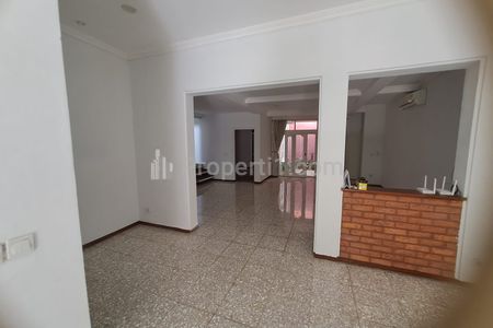 Sewa Rumah Murah Siap Huni di Area Senopati SCBD Sudirman Jakarta Selatan