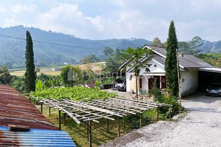 Jual Tanah Strategis Bangun Villa/Homestay/Resto di Kemuning, Karanganyar