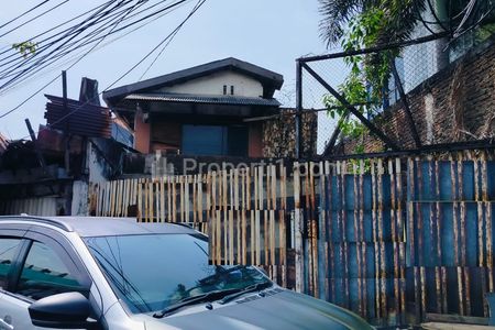 Tanah Dijual di Jalan Diponegoro Surabaya Pusat Lokasi Strategis Bonus Bangunan Lama