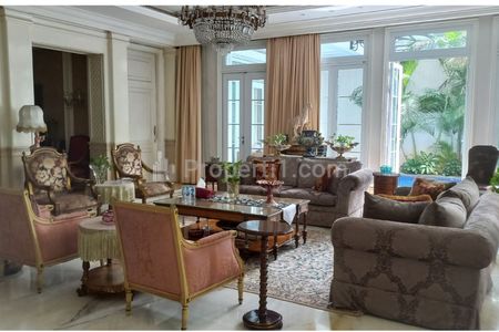 Rumah Dijual Premium Patiunus, Kebayoran Baru, Jakarta Selatan