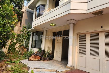 Sewa Rumah Murah di Ciawi Kebayoran Baru, Dekat Senopati SCBD Gunawarman Tendean, Jakarta Selatan