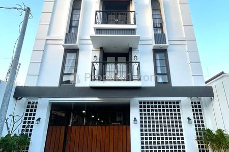 Dijual Kost Exclusive 3 Lantai Full Furnish 30 Kamar Full Penghuni di Pogung Jl. Kaliurang Km 5 Yogyakarta