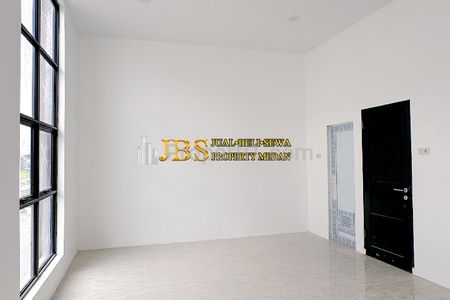Dijual Rumah 2,5 Tingkat Siap Huni di Komplek Green Park Type Orchid - STM