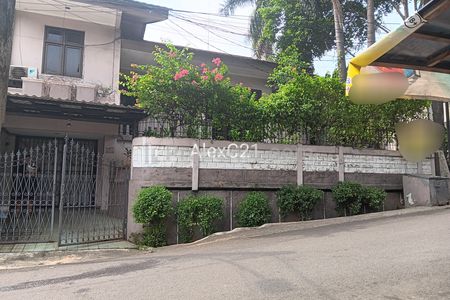 Dijual Rumah Zona Komersil Hitung Tanah di Ragunan, Pasar Minggu, Jakarta Selatan