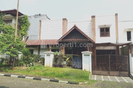 Rumah Dijual Lokasi Strategis di Cinere Mas Depok - Luas 260 m2