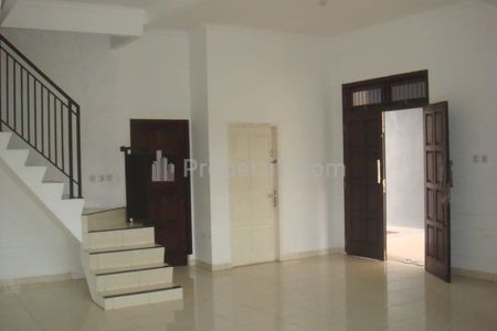 Disewakan Rumah di Jl. Swadaya 2, Pasar Minggu, Jakarta Selatan