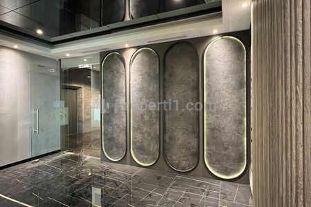 Jual Ruang Kantor di Equity Tower 561 m2 Lantai 15, SCBD, Dekat Sudirman, Kel. Senayan, Kec. Kebayoran Baru, Jakarta Selatan