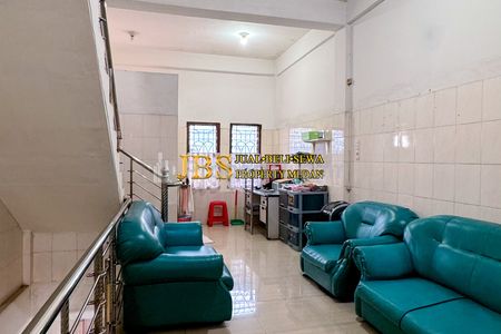 Jual Rumah di Komplek Madio Mega Mas Jalan Madio Santoso - Krakatau - Medan Timur - Row Komplek 9 Meter
