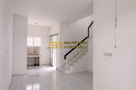 Jual Rumah Siap Huni di Komplek Medan Resort City Cluster Rotterdam - Deli Tua