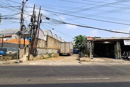 Jual Gudang Aktif Pinggir Jalan Raya Kemakmuran, Sukmajaya, Depok, Bisa Lewat Container dan Truck 40 Ft