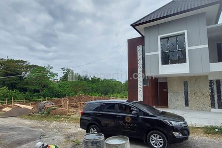 Dijual Rumah 2 Lantai Tipe 8x16 di Denpasar Timur, Badung