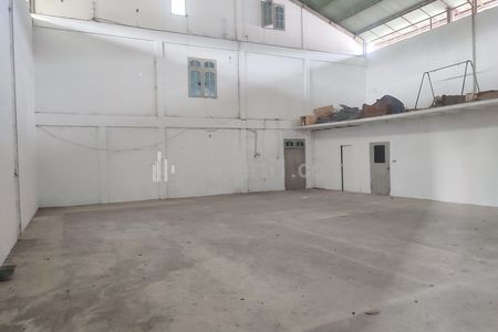 Disewakan Gudang dan Kantor di Jalan Besar Binjai Km 12, Sumatera Utara