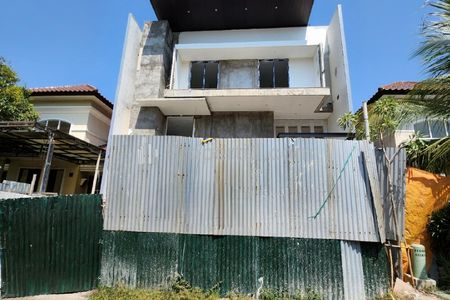 Dijual Rumah Citraland Fullerton Place - Raffles Garden - Newton Hill Area - Split Level Desain Mewah Dekat GWalk Sekolah Ciputra SIS, Surabaya