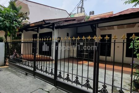 Jual Rumah Kost Strategis Siap Huni di Radio Dalam Jakarta Selatan