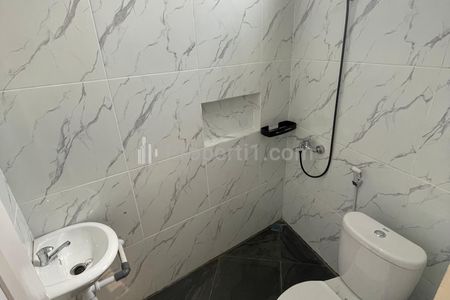 Dijual Rumah Kost Bisa untuk Invest di Jatisampurna, Bekasi, Jawa Barat
