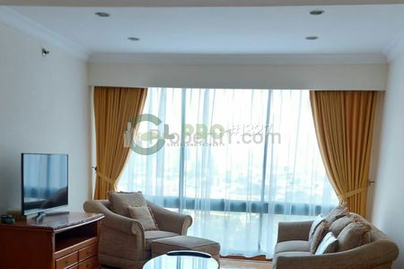 Disewakan Apartemen Taman Anggrek Kondo Lama 2+1 Kamar Furnish