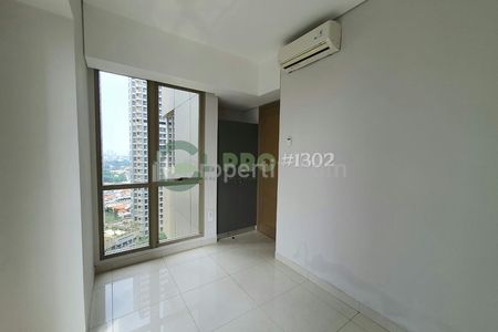 Sewa Apartemen Taman Anggrek Residence 2 Kamar Semi Furnished