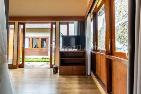 Dijual Rumah Villa Mewah 3 Bedroom Fully Furnish dan Jacuzzi di Munduk Buleleng Bali