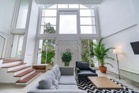 Dijual Rumah 2 Lantai Fully Furnish Cocok untuk Penyewa Asing di Kuta Selatan, Badung, Bali