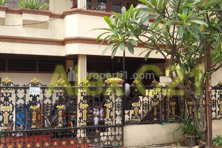 Dijual Rumah Kost 18 Kamar di Tomang, Grogol Petamburan, Jakarta Barat