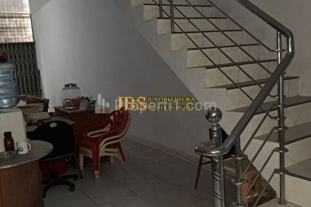 Jual Ruko 3 Tingkat Siap Huni di Jalan Brigjend Katamso Gg. Sentosa - Medan