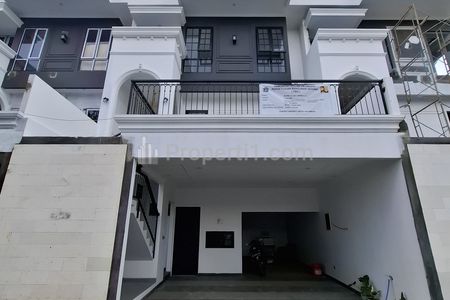 Tampak Depan
