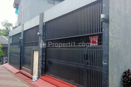 Jual Rumah Kost di Jalan Haji Saleh Tangerang Selatan Strategis