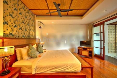 Disewakan Rumah Villa 4 Kamar Tidur Sudah Furnish dan Pool di Legian Badung Bali